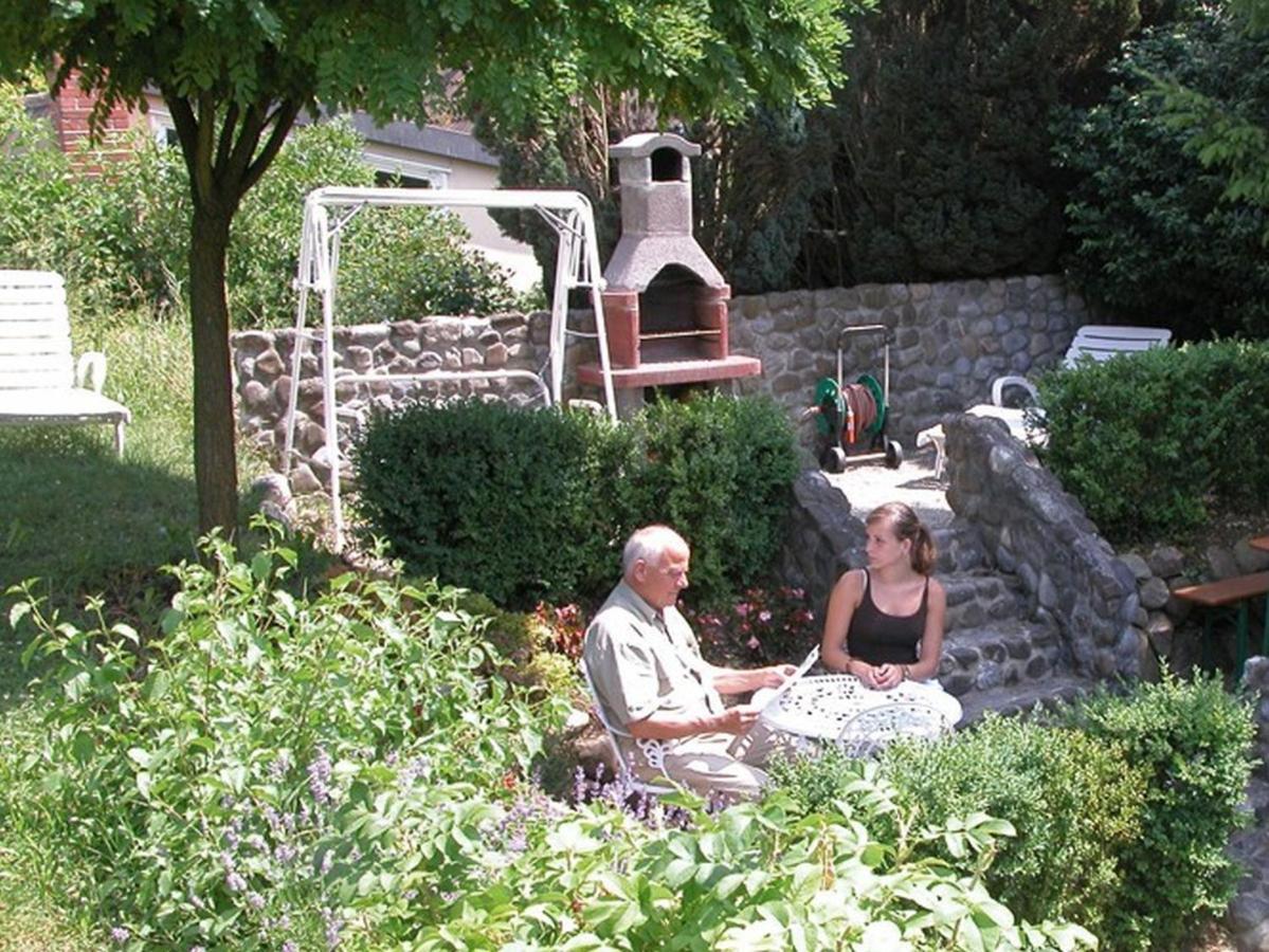 Schloesschen Im Weinberg Apartment Meersburg Bagian luar foto